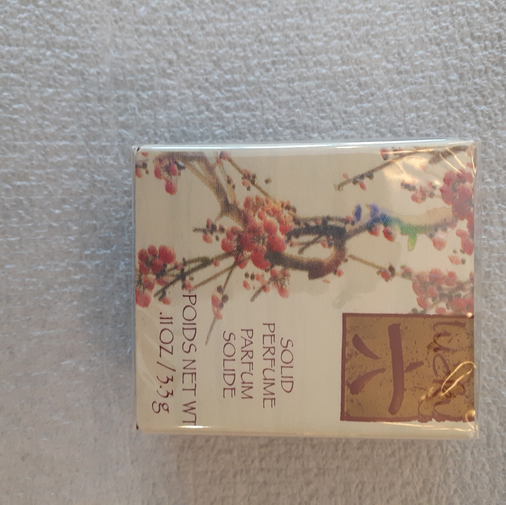 Lucky Brand Solid Perfume 11 Oz33 Gram